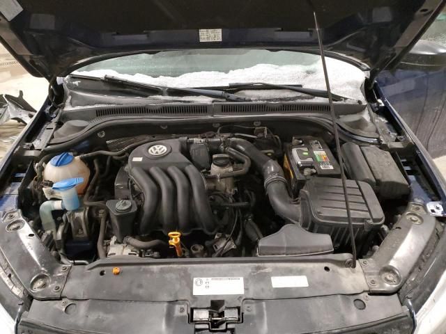 2013 Volkswagen Jetta Base