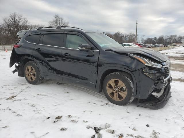 2023 Toyota Highlander Hybrid Bronze Edition