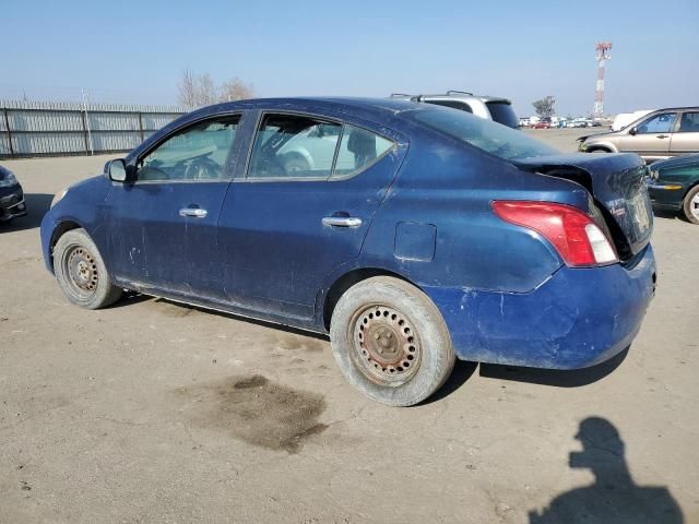 2012 Nissan Versa S