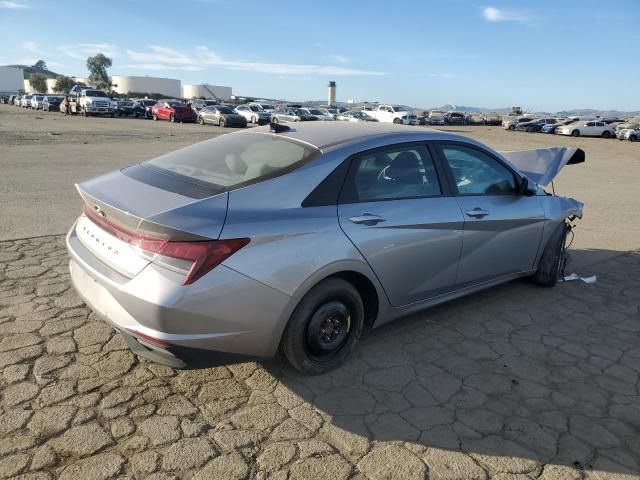 2021 Hyundai Elantra SE