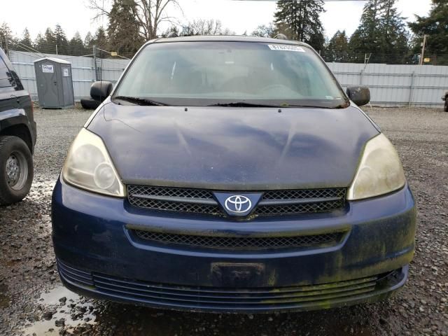 2005 Toyota Sienna LE