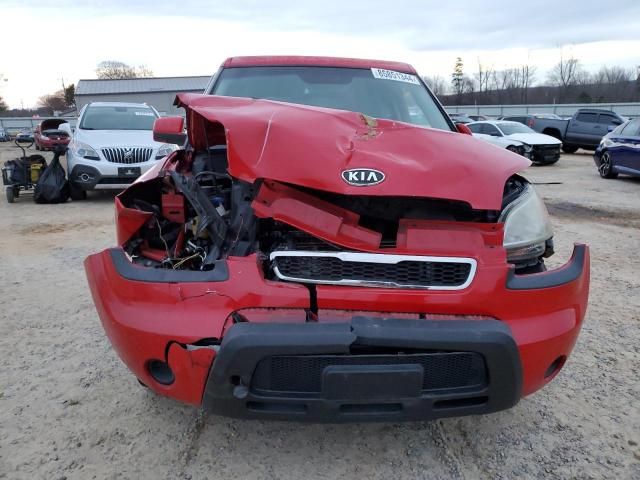 2010 KIA Soul +