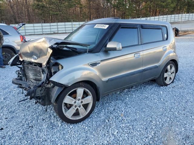 2010 KIA Soul +