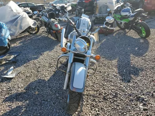 2003 Suzuki VL800