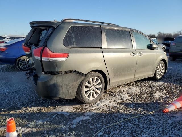 2011 Toyota Sienna XLE