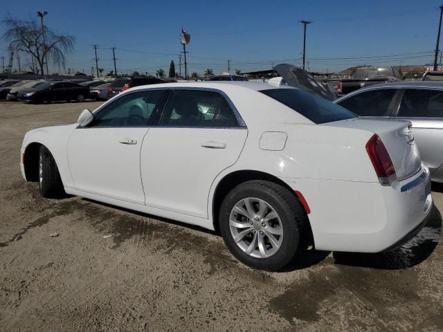 2018 Chrysler 300 Touring