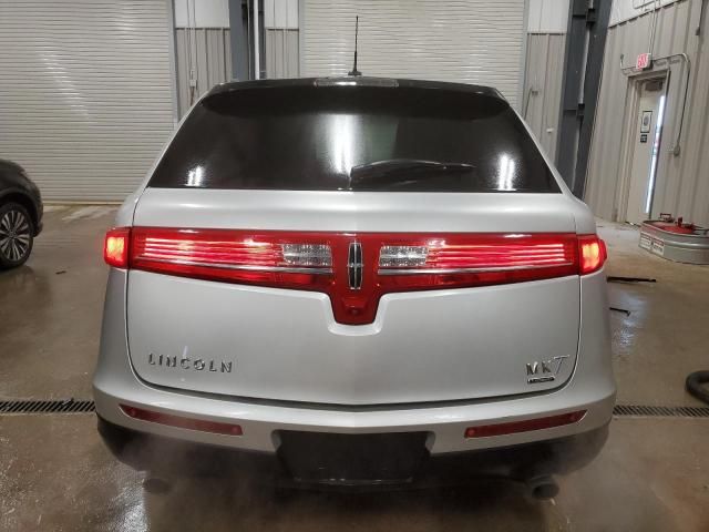 2016 Lincoln MKT