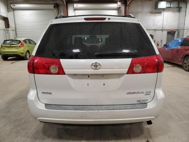 2006 Toyota Sienna XLE