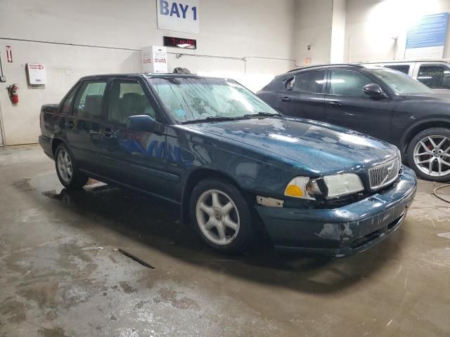 1998 Volvo S70