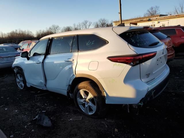 2022 Toyota Highlander L