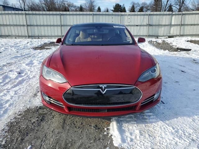 2014 Tesla Model S