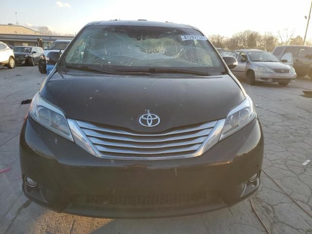 2015 Toyota Sienna XLE