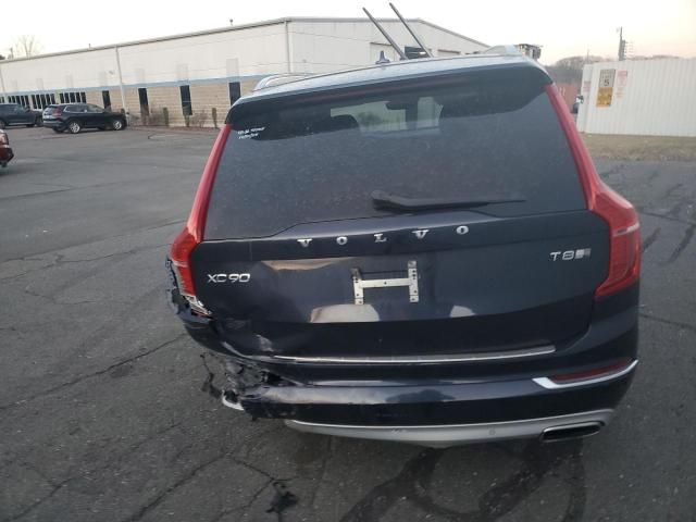 2017 Volvo XC90 T8