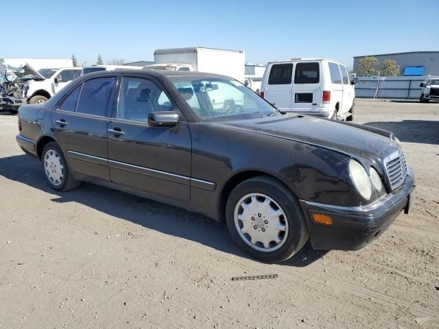 1998 Mercedes-Benz E 320