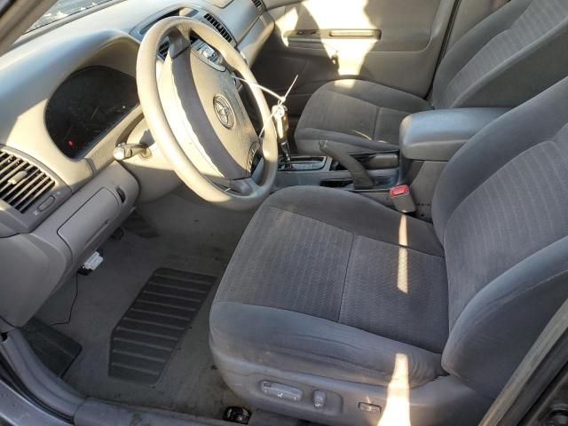 2005 Toyota Camry LE