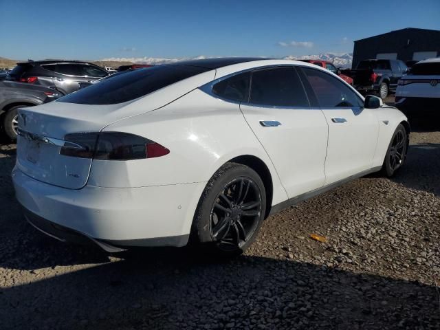 2015 Tesla Model S 70D