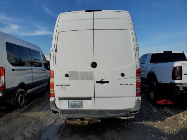 2014 Mercedes-Benz Sprinter 2500