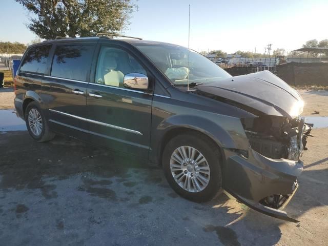 2012 Chrysler Town & Country Limited