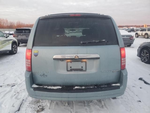 2010 Chrysler Town & Country Touring Plus