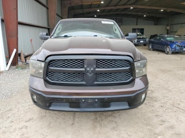 2015 Dodge RAM 1500 SLT