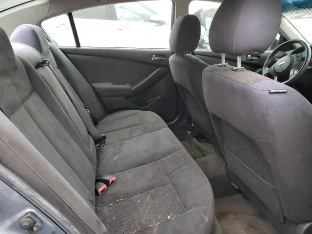 2010 Nissan Altima Base