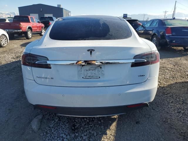 2015 Tesla Model S 70D