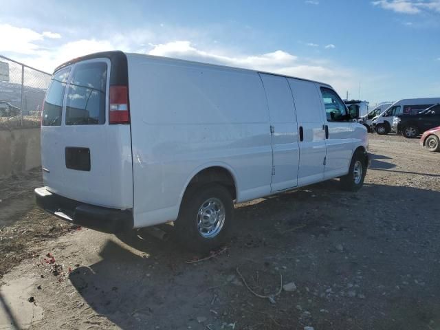 2017 Chevrolet Express G2500