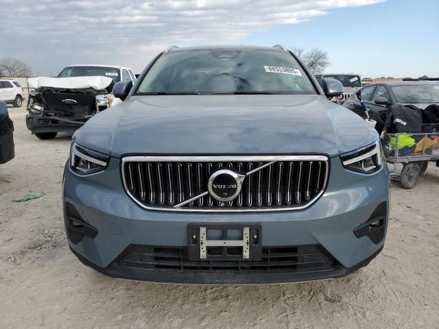 2023 Volvo XC40 Plus