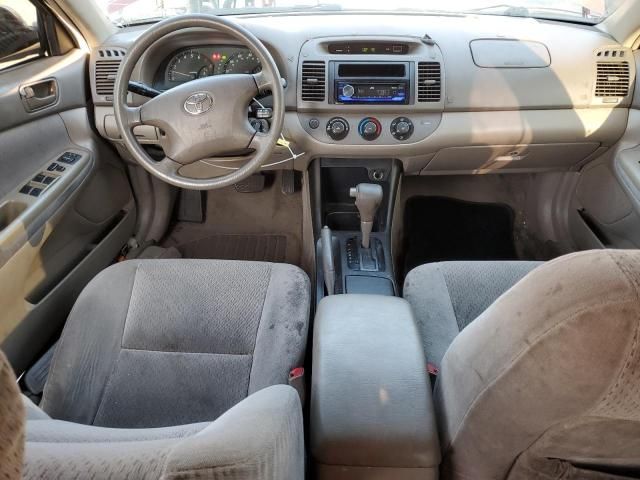 2004 Toyota Camry LE