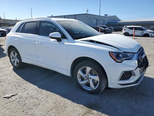 2021 Audi Q3 Premium 40