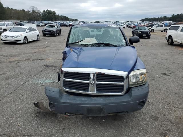 2007 Dodge Dakota Quattro