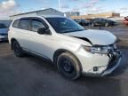 2017 Mitsubishi Outlander ES