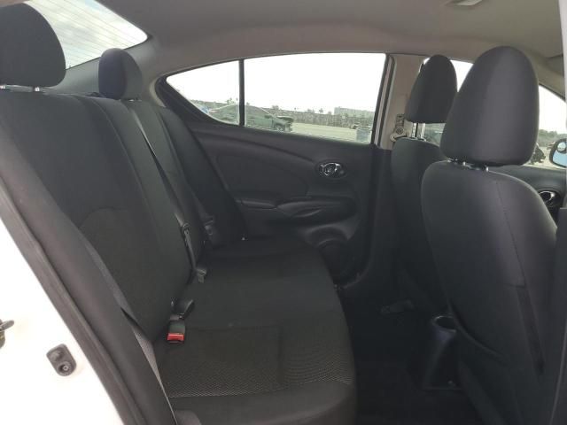 2013 Nissan Versa S