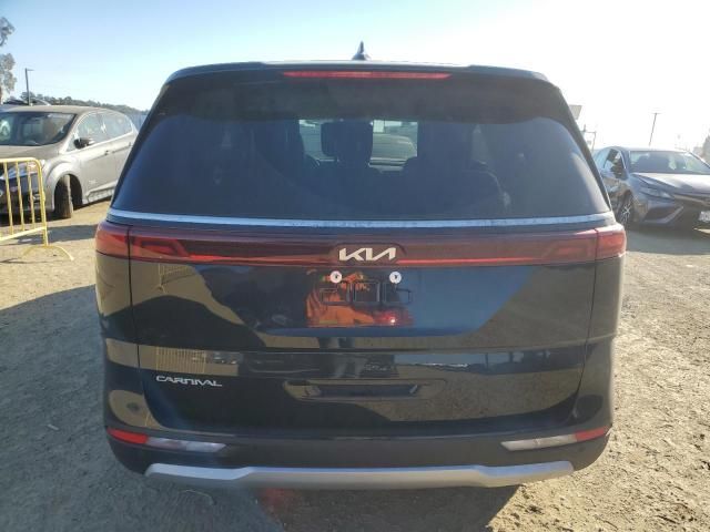 2023 KIA Carnival LX