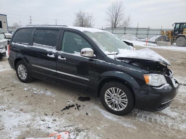 2015 Chrysler Town & Country Touring L