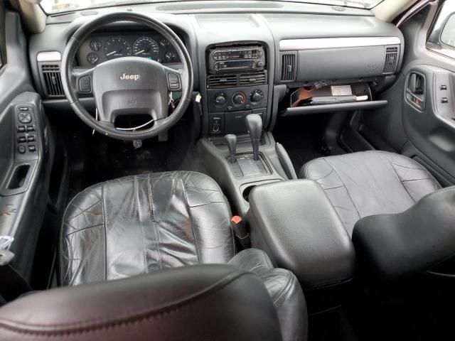 2004 Jeep Grand Cherokee Laredo