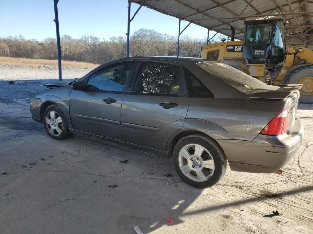 2005 Ford Focus ZX4