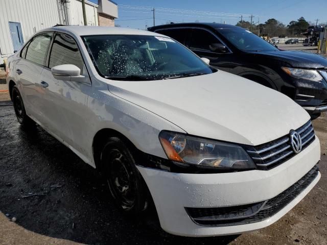 2014 Volkswagen Passat S