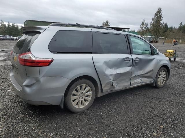 2016 Toyota Sienna XLE