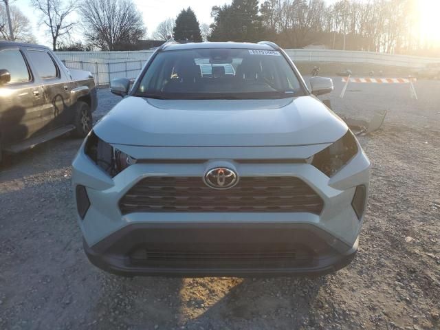 2022 Toyota Rav4 XLE