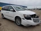 2016 Chrysler Town & Country Touring L