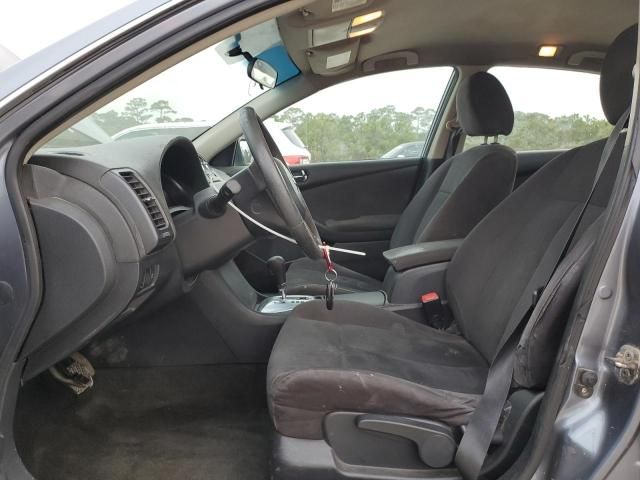 2010 Nissan Altima Base