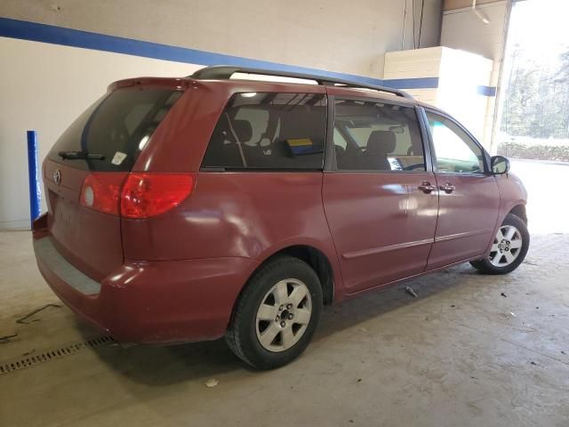 2006 Toyota Sienna CE