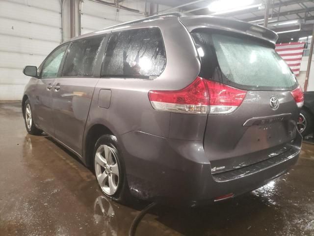 2012 Toyota Sienna LE