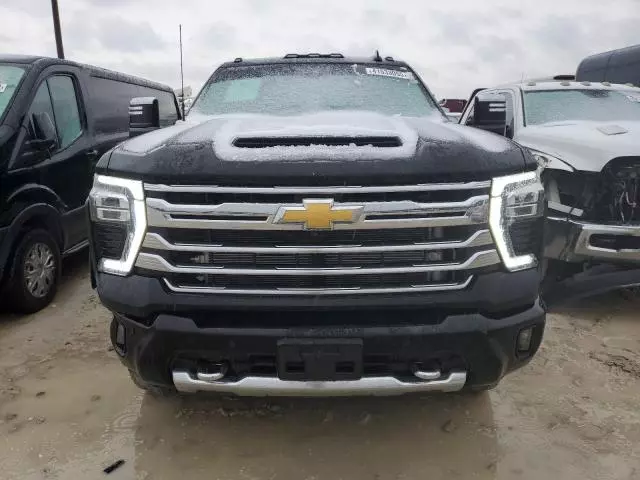 2025 Chevrolet Silverado K3500 High Country