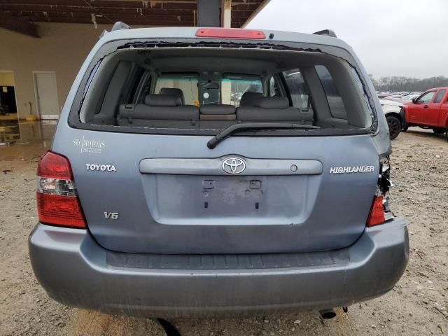 2004 Toyota Highlander Base