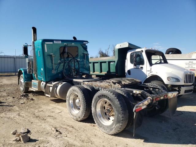 2018 Peterbilt 389