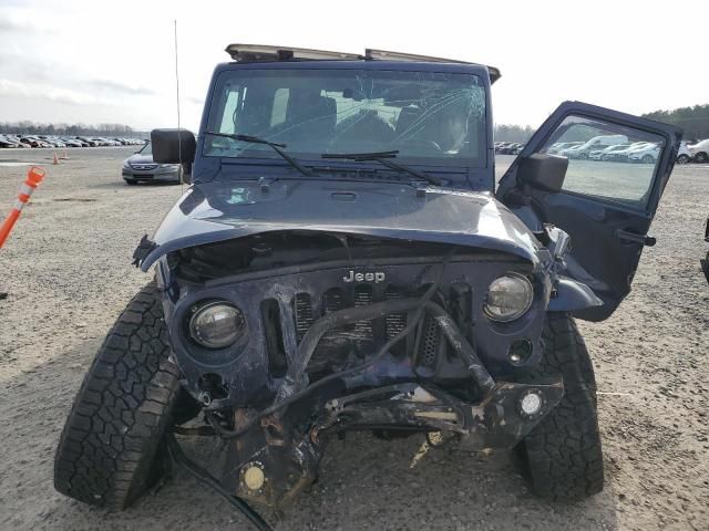 2013 Jeep Wrangler Unlimited Sahara