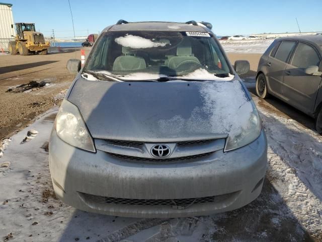 2010 Toyota Sienna CE