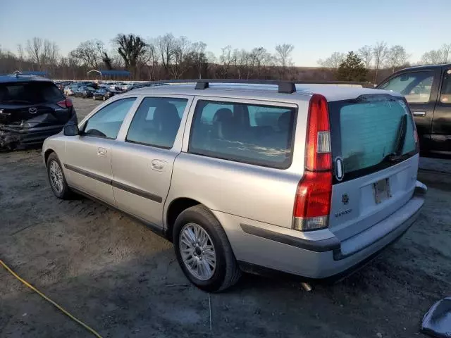 2004 Volvo V70